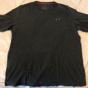 Under armour t shirt